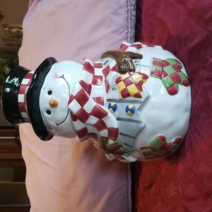 Cookie Jar.  Works Bazaars,Inc ceramic.  Good condition.